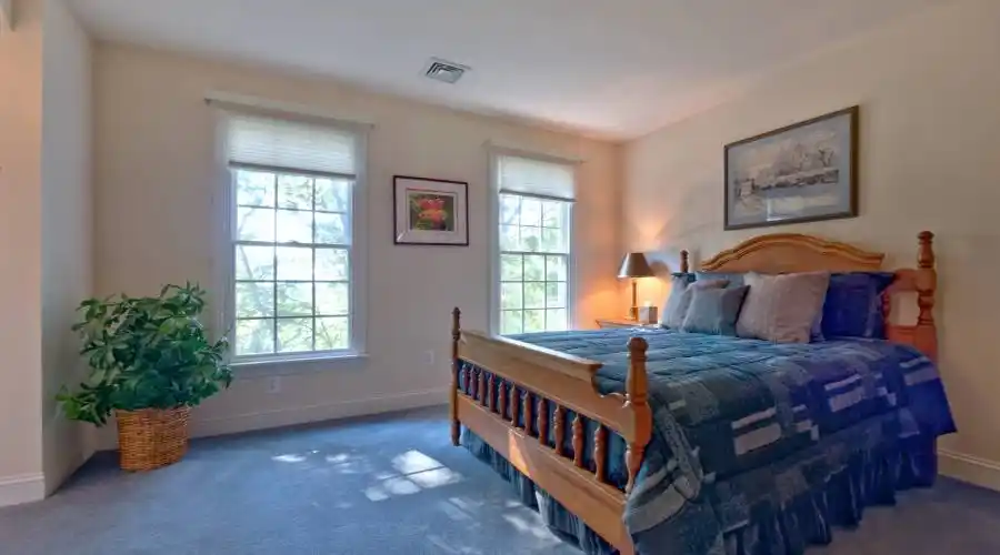 2450 Ballybunion Road,Center Valley,Pennsylvania 18034,United States,5 Bedrooms Bedrooms,21 Rooms Rooms,5 BathroomsBathrooms,Residential,Ballybunion,268036