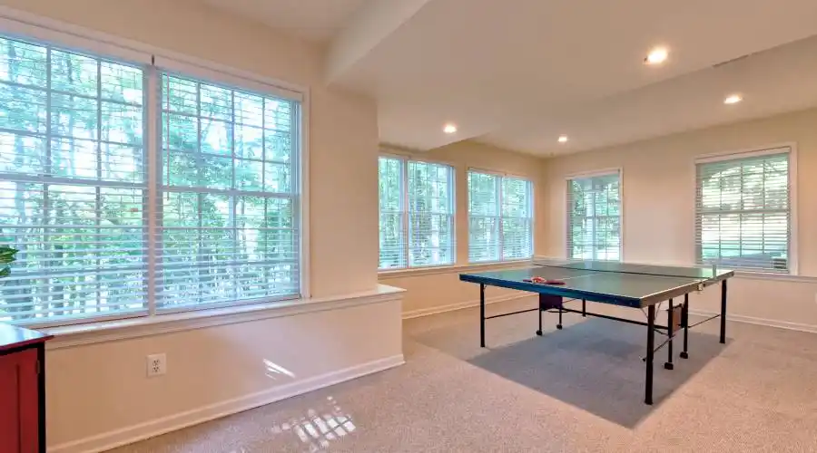 2450 Ballybunion Road,Center Valley,Pennsylvania 18034,United States,5 Bedrooms Bedrooms,21 Rooms Rooms,5 BathroomsBathrooms,Residential,Ballybunion,268036