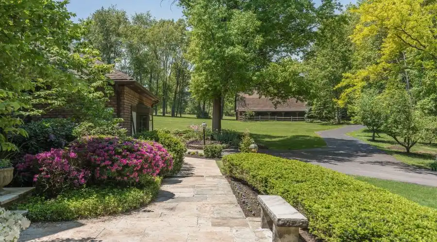 3334 Sourek Rd- Bath- Ohio 44333- United States, 4 Bedrooms Bedrooms, ,3.1 BathroomsBathrooms,Residential,For Sale,Sourek,268100