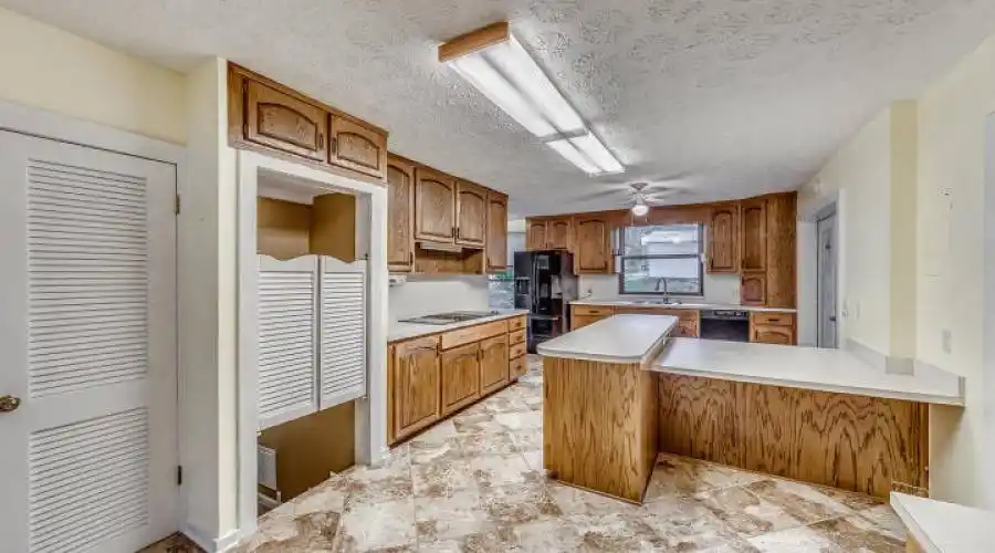 6410 Pottsburg Dr,Jacksonville,Florida 32211,United States,3 Bedrooms Bedrooms,2 BathroomsBathrooms,Residential,Pottsburg Dr,268101