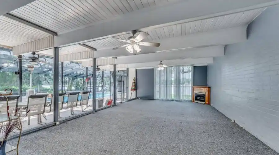 6410 Pottsburg Dr,Jacksonville,Florida 32211,United States,3 Bedrooms Bedrooms,2 BathroomsBathrooms,Residential,Pottsburg Dr,268101