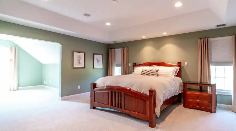 1954 O'brien's Court,Bethlehem,Pennsylvania 18015,United States,4 Bedrooms Bedrooms,13 Rooms Rooms,5 BathroomsBathrooms,Residential,O'brien's,272779