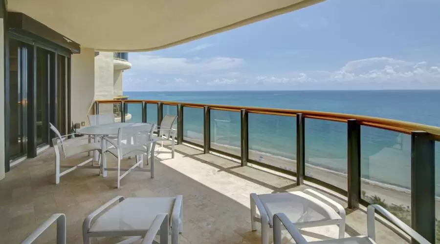 9999 Collins Ave # 17D, Bal Harbour, Florida 33154, United States, ,Residential,For Sale,9999 Collins Ave # 17D,306175