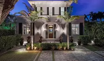 215 3rd Ave N, NAPLES, Florida, United States, 5 Bedrooms Bedrooms, ,6 BathroomsBathrooms,Residential,For Sale,215 3rd Ave N,334260
