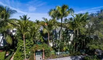 445 3rd Ave S 202, NAPLES, Florida, United States, 2 Bedrooms Bedrooms, ,2 BathroomsBathrooms,Residential,For Sale,445 3rd Ave S 202,345782
