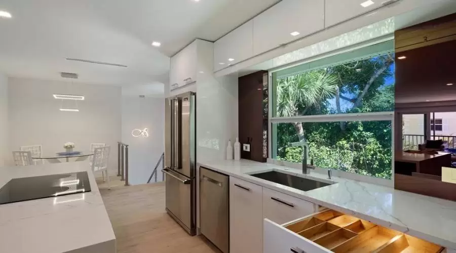 360 10th Ave S B200, NAPLES, Florida, United States, 3 Bedrooms Bedrooms, ,2 BathroomsBathrooms,Residential,For Sale,360 10th Ave S B200,353254