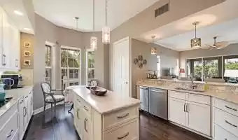 395 Sea Grove Ln 8-201, NAPLES, Florida, United States, 3 Bedrooms Bedrooms, ,3 BathroomsBathrooms,Residential,For Sale,395 Sea Grove Ln 8-201,356241