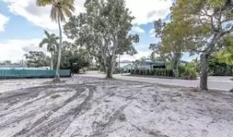 1201 10th Ave N, NAPLES, Florida, United States, ,Residential,For Sale,1201 10th Ave N,361350