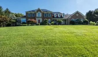 506 POND VIEW LN,COCKEYSVILLE,Maryland 21030,United States,5 Bedrooms Bedrooms,5 BathroomsBathrooms,Residential,506 POND VIEW LN,3318