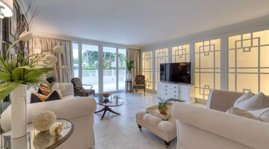 100 Worth Ave. #315, Palm Beach, Florida 33480, United States, 3 Bedrooms Bedrooms, ,3 BathroomsBathrooms,Residential,For Sale,100 Worth Ave. #315,428804
