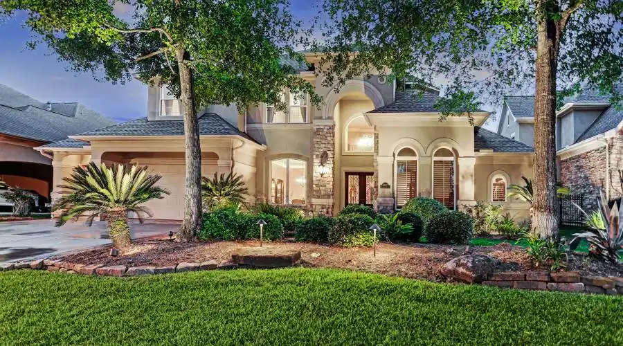 Beautiful Home in Gated custom Home Neighborhood