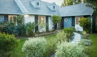 247 N Kenter Ave, Los Angeles, California 90049, United States, 3 Bedrooms Bedrooms, ,5 BathroomsBathrooms,Residential,For Sale,N Kenter Ave,438309