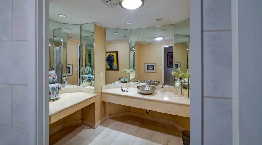 9999 Collins Ave 3C- Bal Harbour- Florida 33154- United States, 3 Bedrooms Bedrooms, ,3 BathroomsBathrooms,Condo,For Sale,Collins Ave 3C,485260