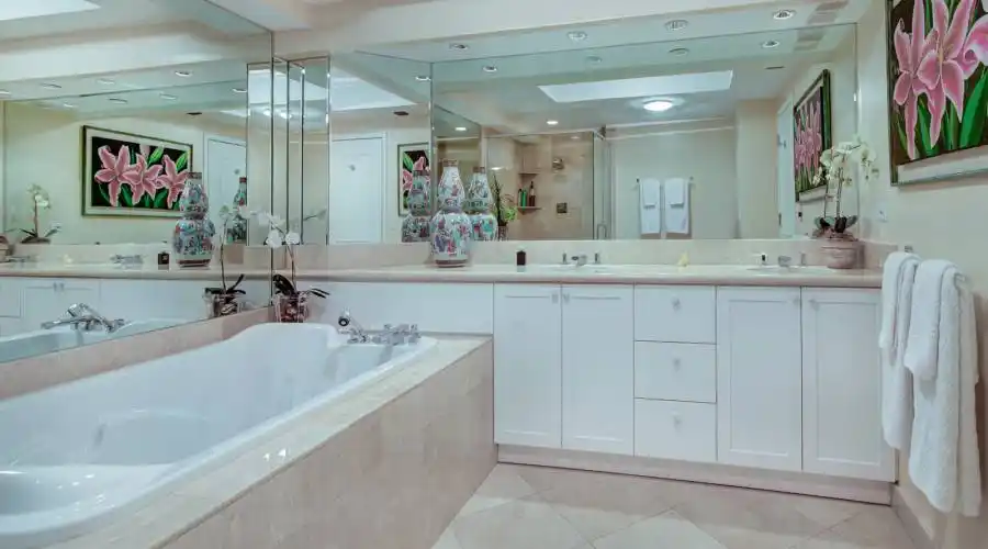 9999 Collins Ave 3C- Bal Harbour- Florida 33154- United States, 3 Bedrooms Bedrooms, ,3 BathroomsBathrooms,Condo,For Sale,Collins Ave 3C,485260