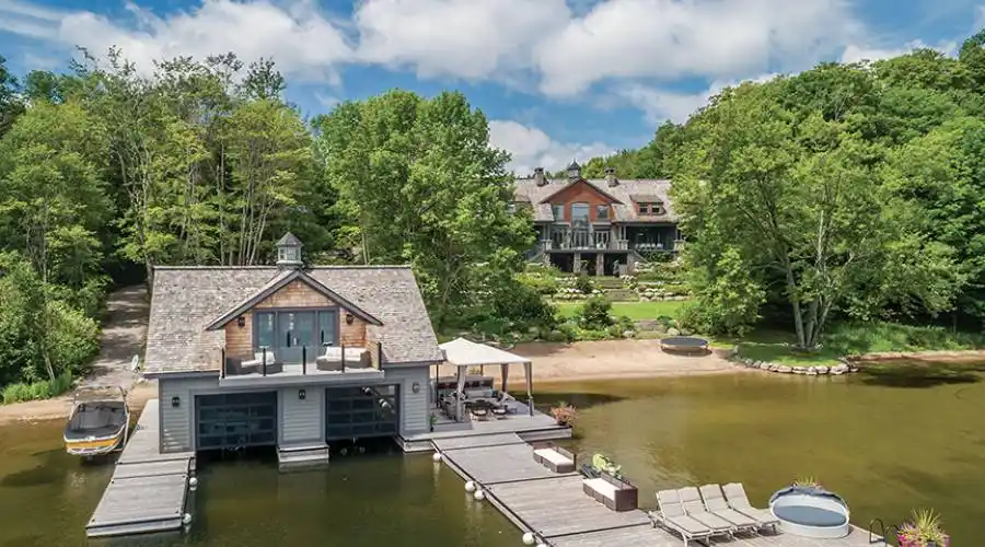 Muskoka, Ontario, Canada, 14 Bedrooms Bedrooms, ,10 BathroomsBathrooms,Residential,For Sale,532346