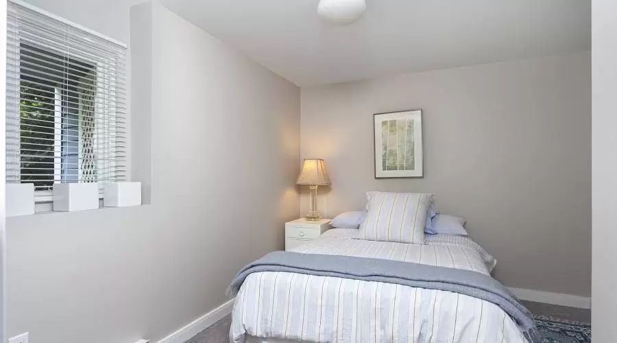 34 Little Brook Lane, Wolfville, Nova Scotia B4P 1X5, Canada, 5 Bedrooms Bedrooms, 20 Rooms Rooms,3 BathroomsBathrooms,Residential,For Sale,Little Brook Lane,535003