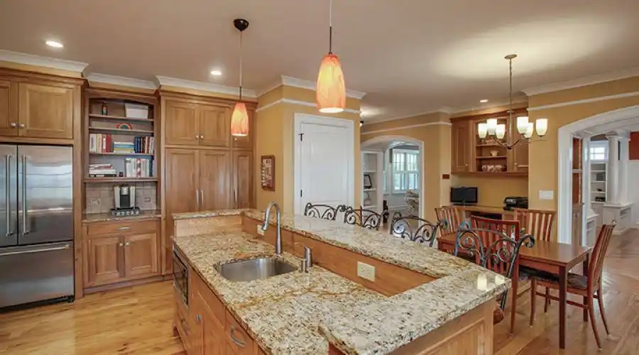 Arlington, Massachusetts, United States, 5 Bedrooms Bedrooms, ,5 BathroomsBathrooms,Residential,For Sale,551797