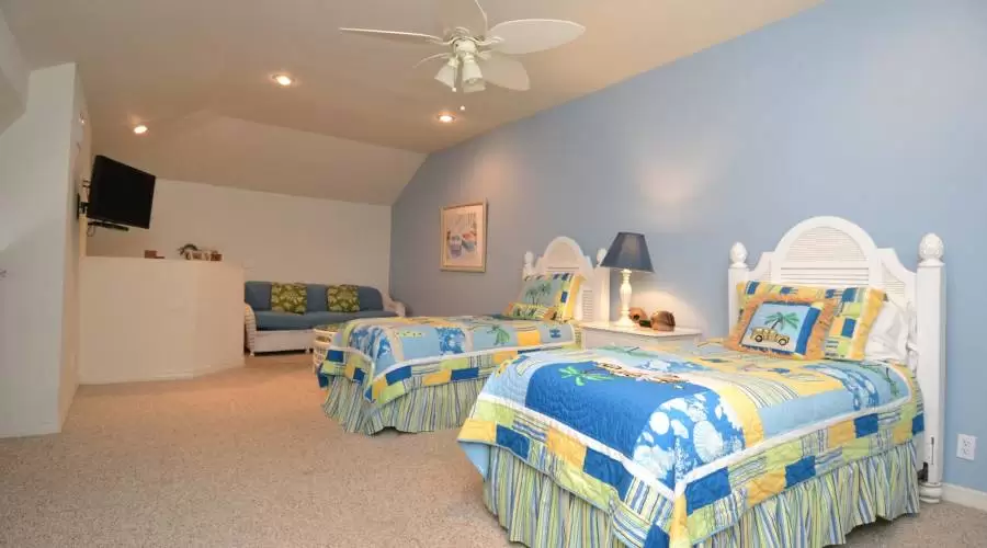Treasure Cay Drive,Treasure Cay,Abaco,Bahamas,5 Bedrooms Bedrooms,9 Rooms Rooms,4 BathroomsBathrooms,Residential,Bahama Beach Club,Treasure Cay Drive,2004,55862