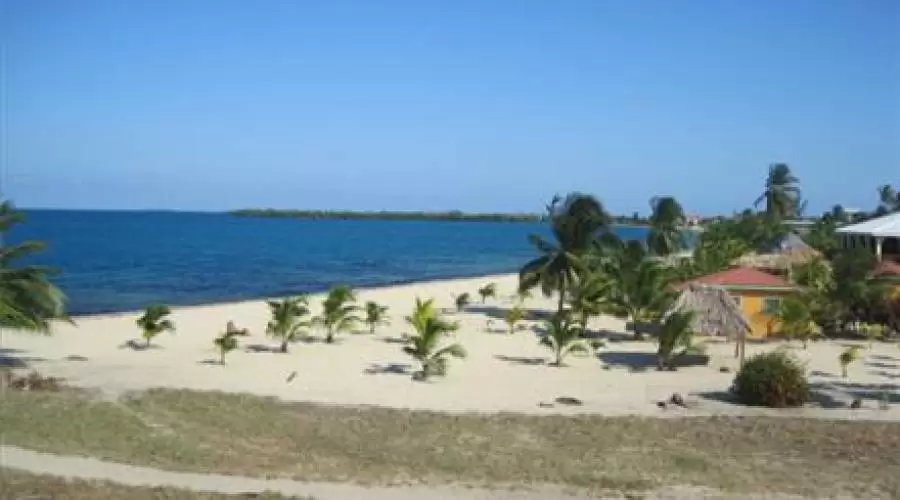 6968- Beach Lot with 2 houses,Harbor Place Placencia,XX Belize,Residential,6968- Beach Lot with 2 houses,55994