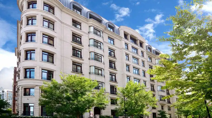 65 Goethe Street Unit M102, Chicago, Illinois, United States, 4 Bedrooms Bedrooms, ,5 BathroomsBathrooms,Residential,For Sale,Goethe Street Unit M102,559656