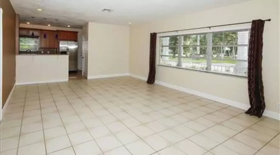 702 S 13th Avenue,Hollywood,Florida 33019,United States,Residential,702 S 13th Avenue,56333