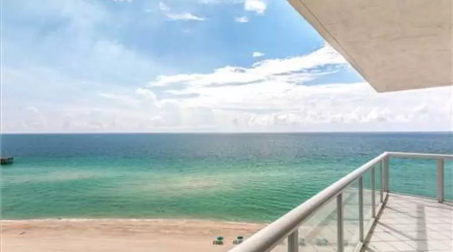Sunny Isles Beach,Florida 33160,United States,Residential,56386