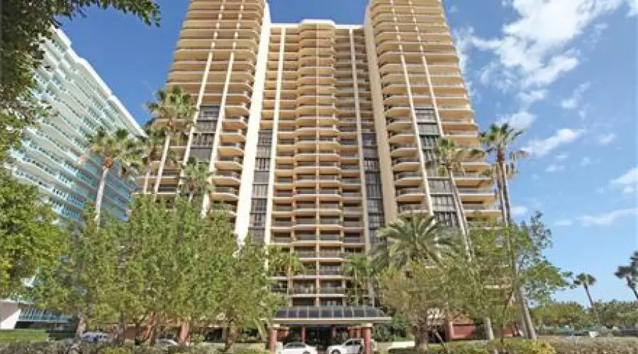 9999 Collins Avenue #4F,Bal Harbour,Florida 33154,United States,Residential,9999 Collins Avenue #4F,56396