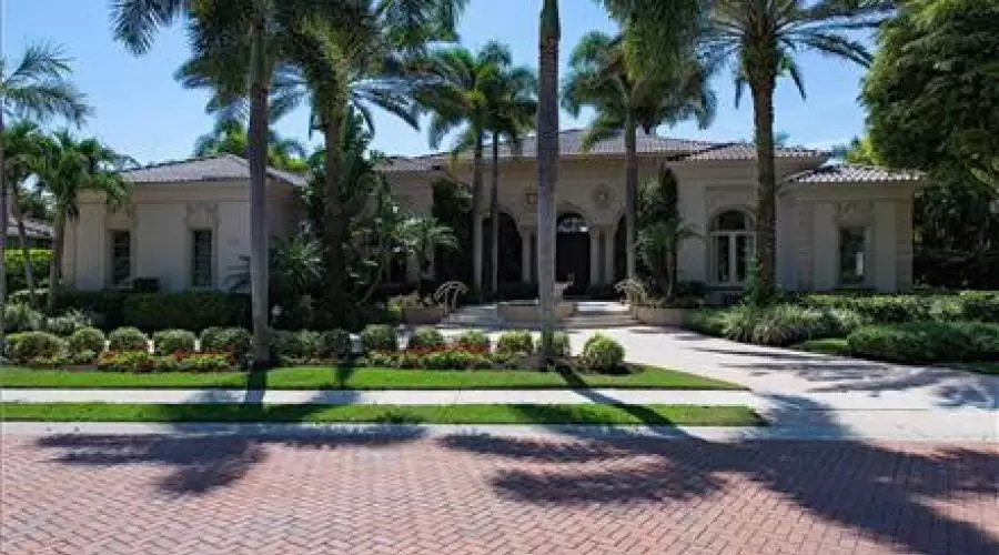 1274 Waggle Way, Naples, Florida 34108, United States, ,Residential,For Sale,1274 Waggle Way,56478