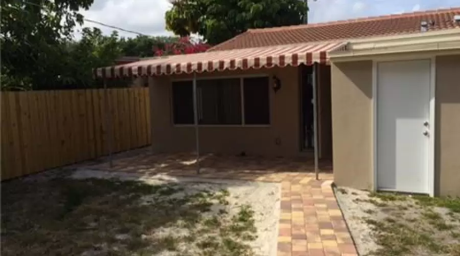 2410 Coolidge St, Hollywood, Florida 33020, United States, 3 Bedrooms Bedrooms, ,2 BathroomsBathrooms,Residential,For Rent,Coolidge St,565155