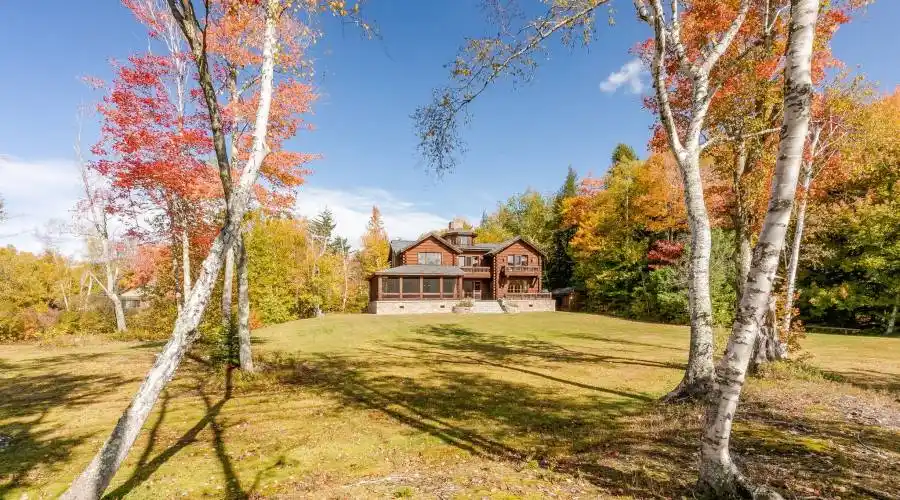 42 Ranch Road, Rumney, New Hampshire 03266, United States, 5 Bedrooms Bedrooms, 15 Rooms Rooms,3 BathroomsBathrooms,Residential,For Sale,Hy-Timbrrs Lodge,Ranch,2,570201