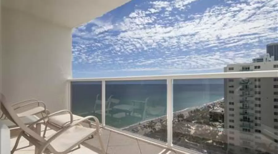 3725 S Ocean Drive #1408,Hollywood,Florida 33019,United States,Residential,3725 S Ocean Drive #1408,57358
