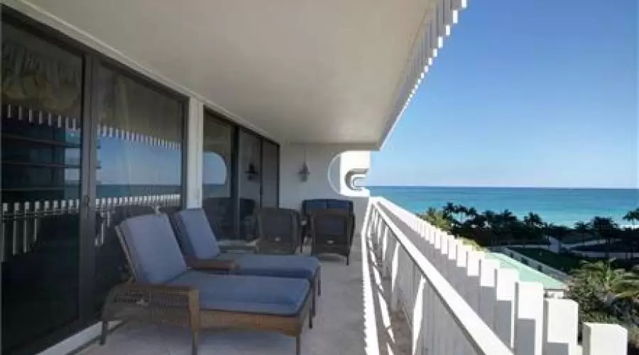 10250 Collins Ave #505,Bal Harbour,Florida 33154,United States,Residential,10250 Collins Ave #505,58037