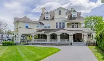 2 Clement Ave,Saratoga Springs,New York 12866,United States,6 Bedrooms Bedrooms,4 BathroomsBathrooms,Residential,2 Clement Ave,58405
