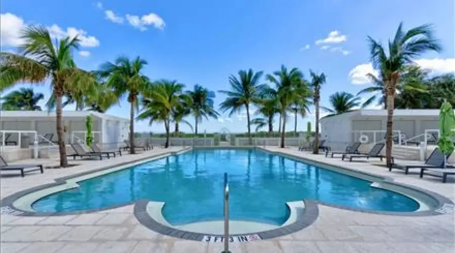 4925 Collins Ave 9E,Miami Beach,Florida 33140,United States,2 Bedrooms Bedrooms,2 BathroomsBathrooms,Residential,4925 Collins Ave 9E,58634