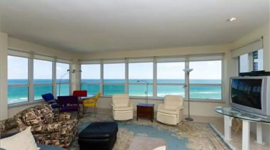 4925 Collins Ave 9E,Miami Beach,Florida 33140,United States,2 Bedrooms Bedrooms,2 BathroomsBathrooms,Residential,4925 Collins Ave 9E,58634