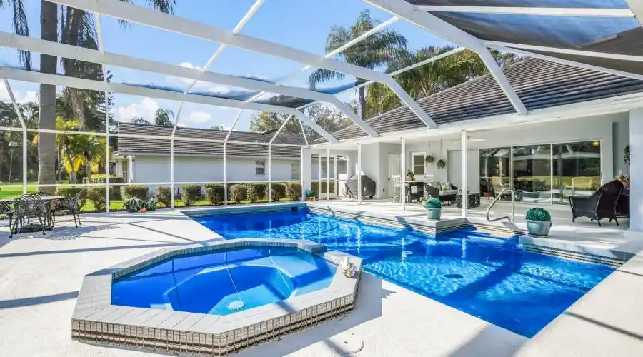 7723 broadmoor pines BLVD, Sarasota, Florida 34243, United States, 3 Bedrooms Bedrooms, 4 Rooms Rooms,3 BathroomsBathrooms,Residential,Residential,broadmoor pines BLVD,589601