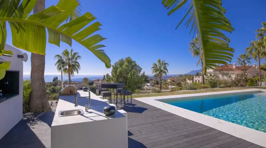 Marbella, Spain, 7 Bedrooms Bedrooms, ,7 BathroomsBathrooms,Villa,For Sale,646548