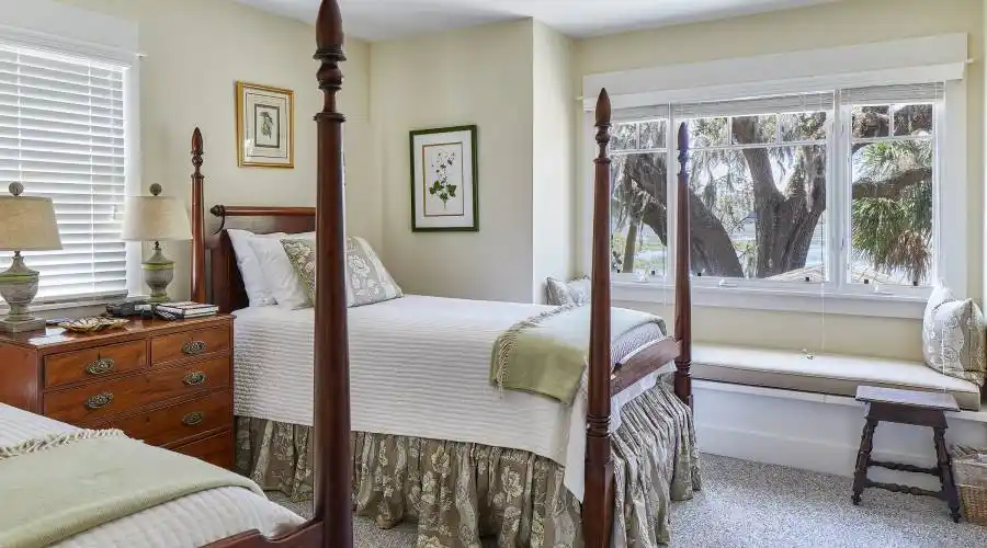 11 Pinckney Point Road, Okatie, South Carolina 29909, United States, 4 Bedrooms Bedrooms, ,5 BathroomsBathrooms,Waterfront,For Sale,Pinckney Point,651236