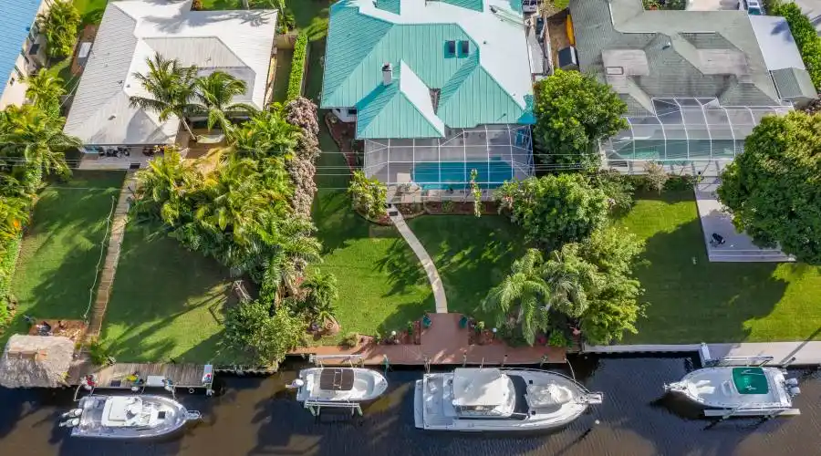 516 SW South Carolina Dr, Stuart, Florida 34994, United States, 3 Bedrooms Bedrooms, 7 Rooms Rooms,Waterfront,For Sale,SW South Carolina ,685975