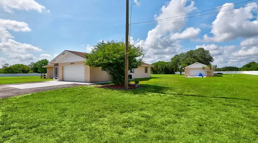 16420 Rustic Rd, Wellington, Florida 33470, United States, 3 Bedrooms Bedrooms, 6 Rooms Rooms,2 BathroomsBathrooms,Ranch,For Sale,Rustic,1,686575