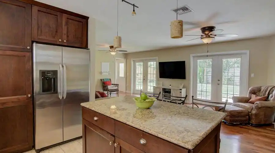 1865 Sandalwood Dr, SARASOTA, Florida 34231, United States, 3 Bedrooms Bedrooms, 5 Rooms Rooms,2 BathroomsBathrooms,Residential,For Sale,Sandalwood ,711885