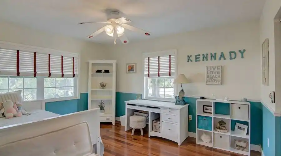 1865 Sandalwood Dr, SARASOTA, Florida 34231, United States, 3 Bedrooms Bedrooms, 5 Rooms Rooms,2 BathroomsBathrooms,Residential,For Sale,Sandalwood ,711885