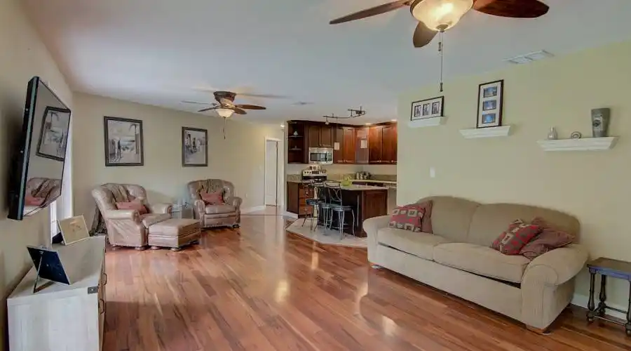 1865 Sandalwood Dr, SARASOTA, Florida 34231, United States, 3 Bedrooms Bedrooms, 5 Rooms Rooms,2 BathroomsBathrooms,Residential,For Sale,Sandalwood ,711885