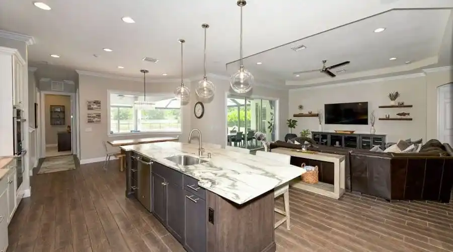 7308 Bianco Duck Ct, Florida 34240, United States, 5 Bedrooms Bedrooms, 8 Rooms Rooms,5 BathroomsBathrooms,Residential,For Sale,Bianco Duck,711887