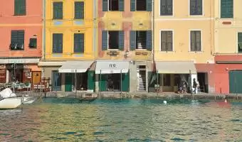 Calata Marconi, Portofino, 16034, Italy, 3 Bedrooms Bedrooms, 8 Rooms Rooms,2 BathroomsBathrooms,Waterfront,For Sale,Calata Marconi,720956