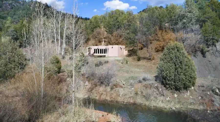 38 Johnsons Ranch Rd, Santa Fe, New Mexico 87505, United States, 3 Bedrooms Bedrooms, ,4 BathroomsBathrooms,Residential,For Sale,Johnsons Ranch Rd,745764