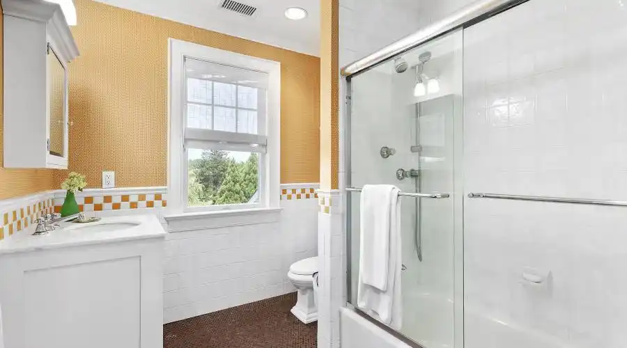 3 Halsey Ln, Quogue, New York 11959, United States, 5 Bedrooms Bedrooms, 15 Rooms Rooms,4 BathroomsBathrooms,Residential,For Sale,Halsey Ln,749881