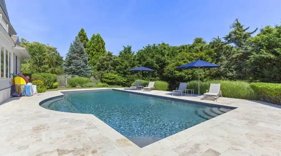 3 Halsey Ln, Quogue, New York 11959, United States, 5 Bedrooms Bedrooms, 15 Rooms Rooms,4 BathroomsBathrooms,Residential,For Sale,Halsey Ln,749881