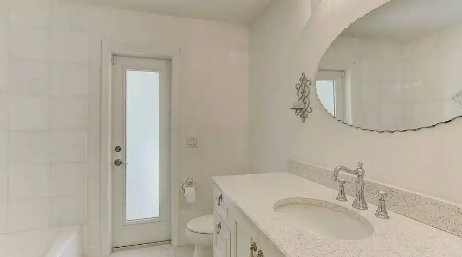 4613 Baycedar Ln, Sarasota, Florida 34241, United States, 3 Bedrooms Bedrooms, 5 Rooms Rooms,2 BathroomsBathrooms,Residential,For Sale,Baycedar,754829