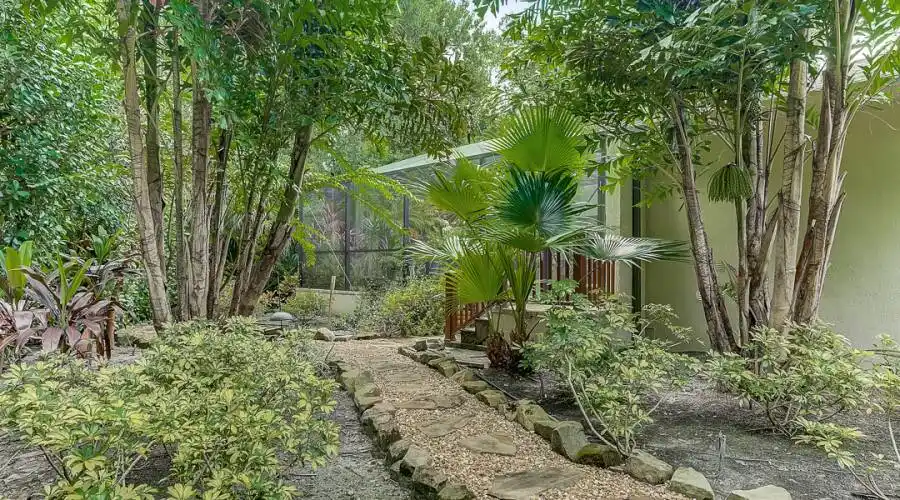 4613 Baycedar Ln, Sarasota, Florida 34241, United States, 3 Bedrooms Bedrooms, 5 Rooms Rooms,2 BathroomsBathrooms,Residential,For Sale,Baycedar,754829